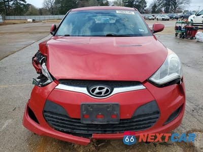 Piąte zdjęcie samochodu w środku: 2015 HYUNDAI VELOSTER VIN:KMHTC6AD7FU239373 - miniatura