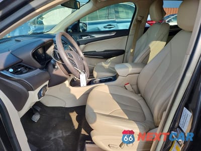 Zdjęcie 7 z 13 samochodu: 2019 LINCOLN TOWNHOUSE MKC VIN:5LMCJ1C91KUL26436 - miniatura