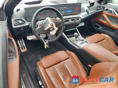 Zdjęcie 8 z 12 samochodu: 2024 BMW M4 COMPETITION VIN:WBS33BA05RCN89663 - miniatura