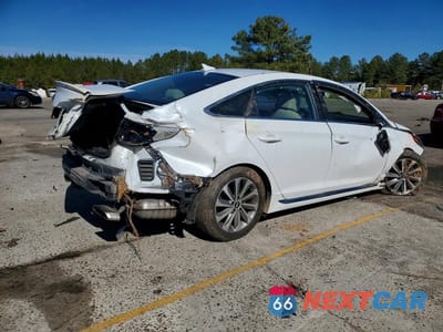 Trzecie zdjęcie samochodu z tyłu: 2017 HYUNDAI SONATA SPORT VIN:5NPE34AF4HH515007 - miniatura