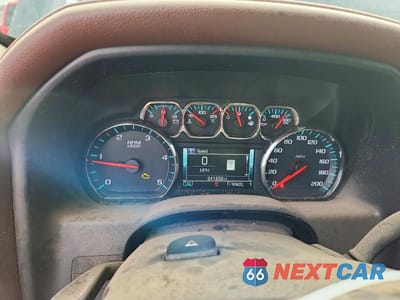 Zdjęcie 9 z 12 samochodu: 2019 CHEVROLET SILVERADO K3500 HIGH COUNTRY VIN:1GC4KYEYXKF250564 - miniatura