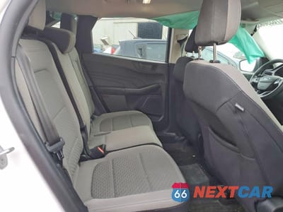 Zdjęcie 11 z 13 samochodu: 2022 FORD ESCAPE SE VIN:1FMCU9G65NUA61467 - miniatura