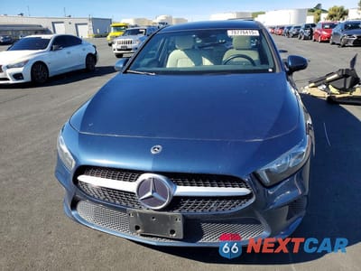 Piąte zdjęcie samochodu w środku: 2021 MERCEDES-BENZ A220 VIN:W1K3G4FB6MJ297645 - miniatura