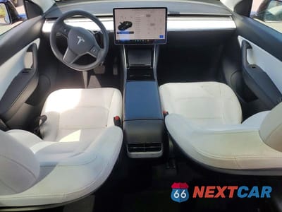Zdjęcie 8 z 12 samochodu: 2021 TESLA MODEL Y VIN:5YJYGDEEXMF108563 - miniatura