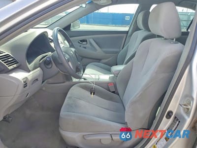 Zdjęcie 7 z 11 samochodu: 2010 TOYOTA CAMRY BASE VIN:4T1BF3EK1AU025126 - miniatura