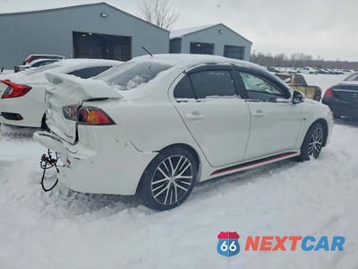 Trzecie zdjęcie samochodu z tyłu: 2016 MITSUBISHI LANCER GT VIN:JA32U8FW1GU604780 - miniatura