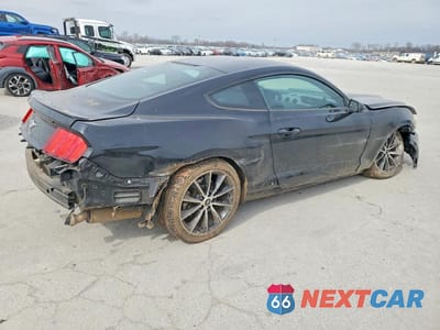 Trzecie zdjęcie samochodu z tyłu: 2016 FORD MUSTANG VIN:1FA6P8TH1G5225939 - miniatura