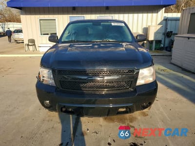Piąte zdjęcie samochodu w środku: 2013 CHEVROLET TAHOE POLICE VIN:1GNLC2E00DR307847 - miniatura