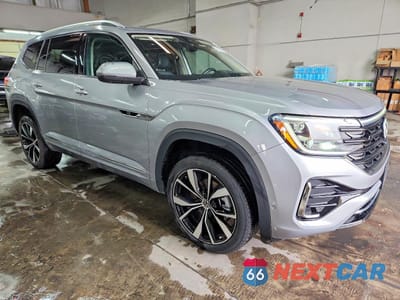 Czwarte zdjęcie samochodu z boku: 2024 VOLKSWAGEN ATLAS SEL PREMIUM R-LINE VIN:1V2FR2CA2RC523837 - miniatura