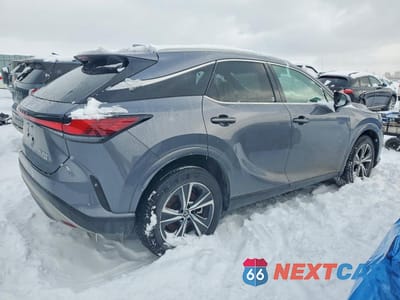 Trzecie zdjęcie samochodu z tyłu: 2023 LEXUS RX 350H BASE VIN:2T2BBMCA5PC015359 - miniatura