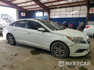 Czwarte zdjęcie samochodu z boku: 2016 HYUNDAI SONATA SE VIN:5NPE24AF6GH295385 - miniatura