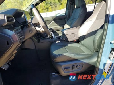 Zdjęcie 7 z 13 samochodu: 2025 TOYOTA 4RUNNER TRD SPORT PREMIUM VIN:JTEVA5BR5S5034240 - miniatura