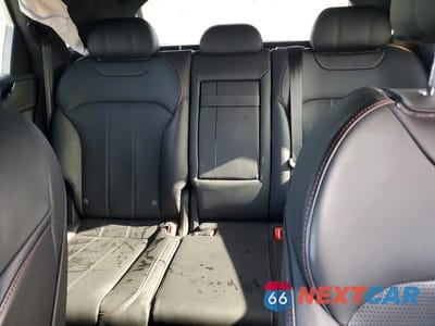 Zdjęcie 10 z 12 samochodu: 2018 BENTLEY BENTAYGA VIN:SJAAC2ZVXJC020098 - miniatura