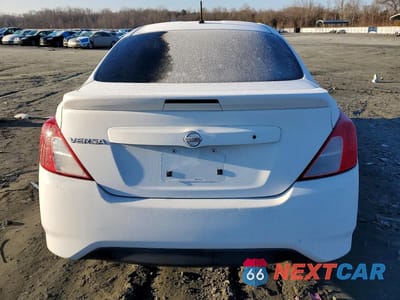 Zdjęcie 6 z 12 samochodu: 2017 NISSAN VERSA S VIN:3N1CN7AP2HL861748 - miniatura