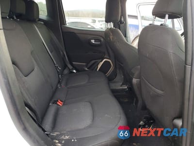 Zdjęcie 11 z 13 samochodu: 2017 JEEP RENEGADE LATITUDE VIN:ZACCJBBB0HPE79210 - miniatura