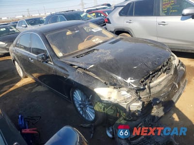 Czwarte zdjęcie samochodu z boku: 2010 MERCEDES-BENZ S 550 4MATIC VIN:WDDNG8GB7AA339735 - miniatura