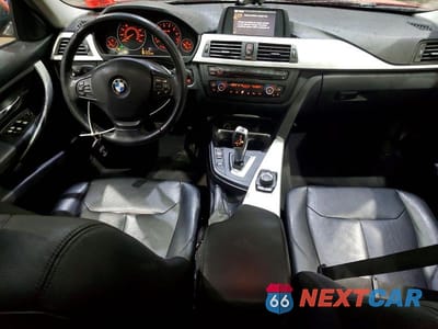 Zdjęcie 8 z 13 samochodu: 2012 BMW 328 I VIN:WBA3A5G57CNP18190 - miniatura