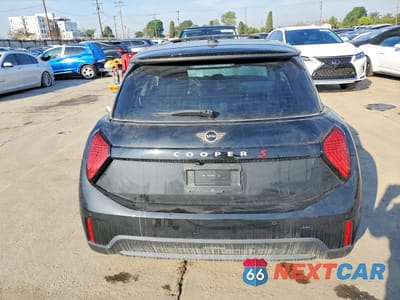Zdjęcie 6 z 12 samochodu: 2025 MINI COOPER S VIN:WMW23GD06S2W35165 - miniatura