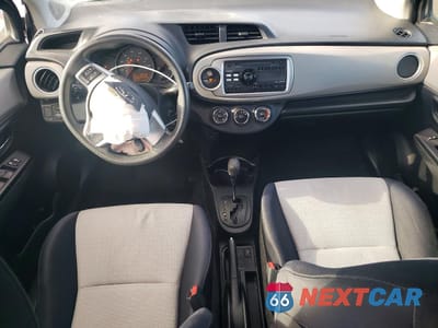 Zdjęcie 8 z 14 samochodu: 2012 TOYOTA YARIS VIN:JTDKTUD33CD510934 - miniatura