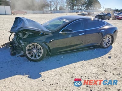2017 TESLA MODEL S 5YJSA1E23HF202575 - główne zdjęcie licytacji z USA - miniatura