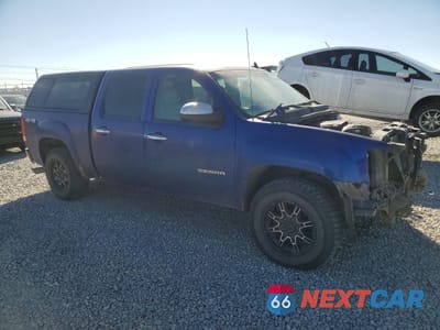 Czwarte zdjęcie samochodu z boku: 2010 GMC SIERRA K1500 SLE VIN:3GTRKVE34AG223981 - miniatura