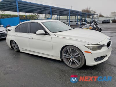 Czwarte zdjęcie samochodu z boku: 2017 BMW 340 I VIN:WBA8B3G31HNU36091 - miniatura