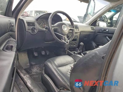 Zdjęcie 8 z 11 samochodu: 2005 VOLKSWAGEN GTI VIN:9BWDE61J054028853 - miniatura