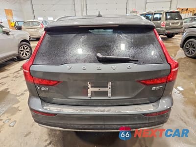 Zdjęcie 6 z 13 samochodu: 2026 VOLVO V60 CROSS COUNTRY PLUS VIN:YV4L12WK1T2170291 - miniatura