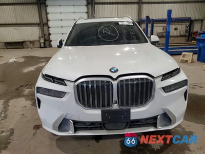 Piąte zdjęcie samochodu w środku: 2024 BMW X7 XDRIVE40I VIN:5UX23EM07R9V99378 - miniatura