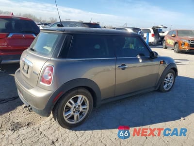 Trzecie zdjęcie samochodu z tyłu: 2012 MINI COOPER VIN:WMWSU3C56CT262093 - miniatura
