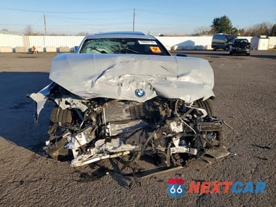 Piąte zdjęcie samochodu w środku: 2023 BMW 330XE VIN:3MW39FS00P8C94581 - miniatura