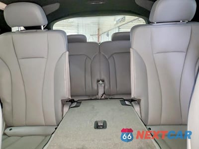 Zdjęcie 10 z 13 samochodu: 2018 AUDI Q7 PRESTIGE VIN:WA1VAAF74JD053205 - miniatura