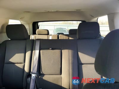 Zdjęcie 10 z 12 samochodu: 2014 CHEVROLET TAHOE C1500 LS VIN:1GNSCAE04ER176462 - miniatura