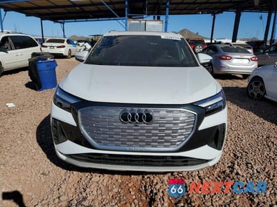 Piąte zdjęcie samochodu w środku: 2023 AUDI Q4 E-TRON PREMIUM PLUS VIN:WA1BCBFZ6PP012411 - miniatura
