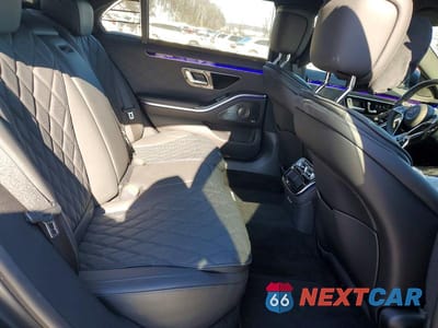 Zdjęcie 10 z 12 samochodu: 2026 MERCEDES-BENZ S 580 4MATIC VIN:W1K6G7GBXTA345918 - miniatura