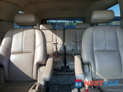 Zdjęcie 10 z 13 samochodu: 2008 GMC YUKON XL DENALI VIN:1GKFK66898J246219 - miniatura