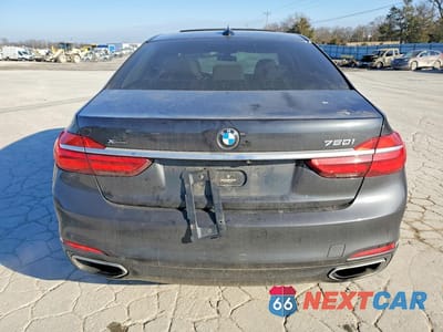 Zdjęcie 6 z 12 samochodu: 2016 BMW 750 XI VIN:WBA7F2C55GG415393 - miniatura