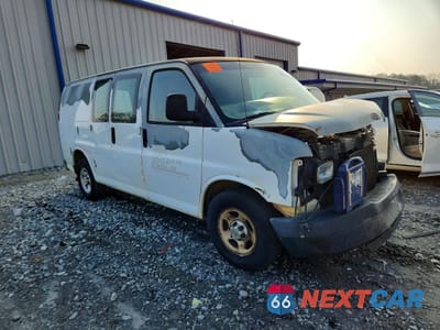 Czwarte zdjęcie samochodu z boku: 2005 CHEVROLET EXPRESS G1500 VIN:1GCFG15T651143003 - miniatura