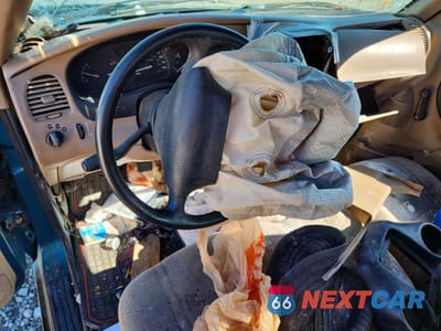 Zdjęcie 8 z 13 samochodu: 1997 FORD RANGER VIN:1FTCR10A6VUB68730 - miniatura