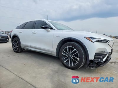 Czwarte zdjęcie samochodu z boku: 2024 ACURA ZDX A-SPEC VIN:4W5KHMRK2RZ516787 - miniatura