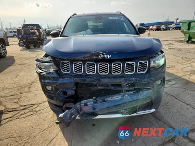 Piąte zdjęcie samochodu w środku: 2024 JEEP COMPASS LIMITED VIN:3C4NJDCN1RT159238 - miniatura