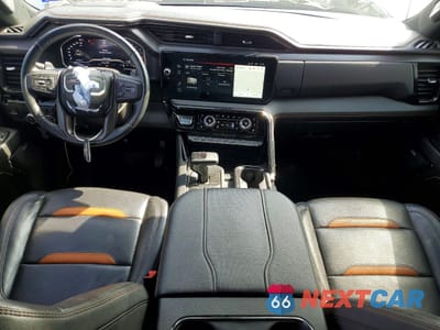 Zdjęcie 8 z 12 samochodu: 2024 GMC SIERRA K1500 AT4 VIN:3GTUUEE83RG203703 - miniatura
