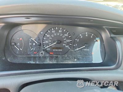 Zdjęcie 9 z 11 samochodu: 2000 TOYOTA CAMRY CE VIN:4T1BG22K4YU714132 - miniatura