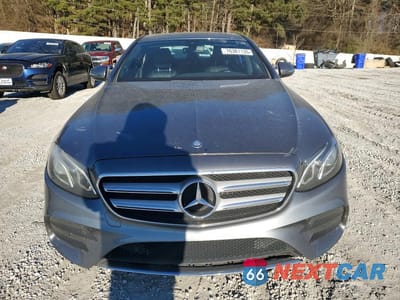 Piąte zdjęcie samochodu w środku: 2017 MERCEDES-BENZ E 300 4MATIC VIN:WDDZF4KBXHA026936 - miniatura