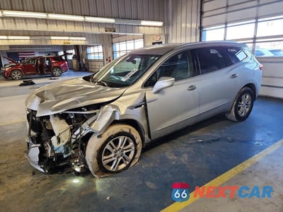 2018 BUICK ENCLAVE ESSENCE 5GAERBKW2JJ135423 - główne zdjęcie licytacji z USA - miniatura