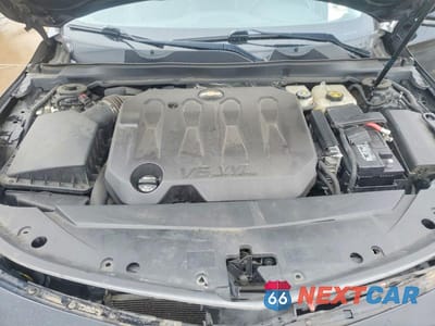 Zdjęcie 11 z 12 samochodu: 2018 CHEVROLET IMPALA LT VIN:2G1105S31J9169355 - miniatura
