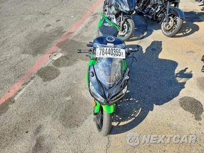 Piąte zdjęcie samochodu w środku: 2015 KAWASAKI ZX1000 M VIN:JKAZXCM16FA005546 - miniatura