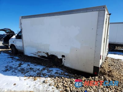 Drugie zdjęcie samochodu z przodu: 2022 FORD ECONOLINE E350 SUPER DUTY CUTAWAY VAN VIN:1FDWE3FK6NDC06747 - miniatura