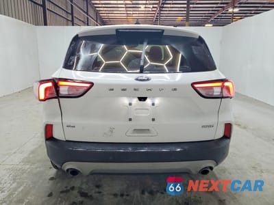 Zdjęcie 6 z 14 samochodu: 2022 FORD ESCAPE SE VIN:1FMCU9G65NUA60593 - miniatura