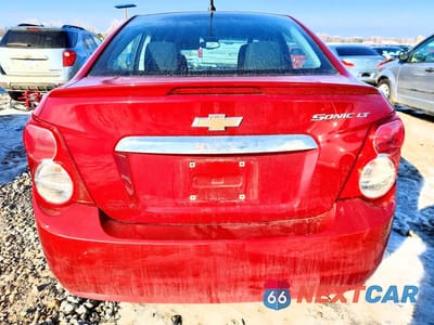 Zdjęcie 6 z 12 samochodu: 2013 CHEVROLET SONIC LT VIN:1G1JC5SH7D4180242 - miniatura